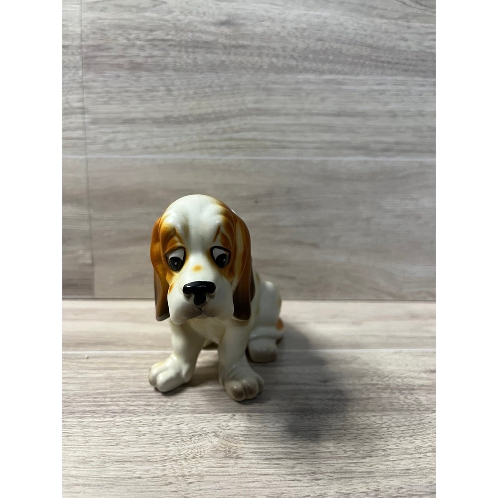 Vintage Porcelain Basset Brown Sad Puppy Eyes Hound Dog Figurine